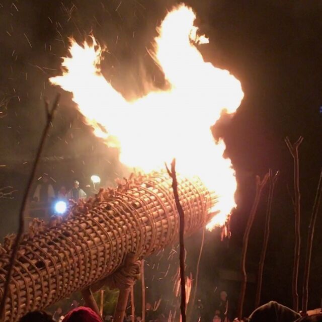アクセス